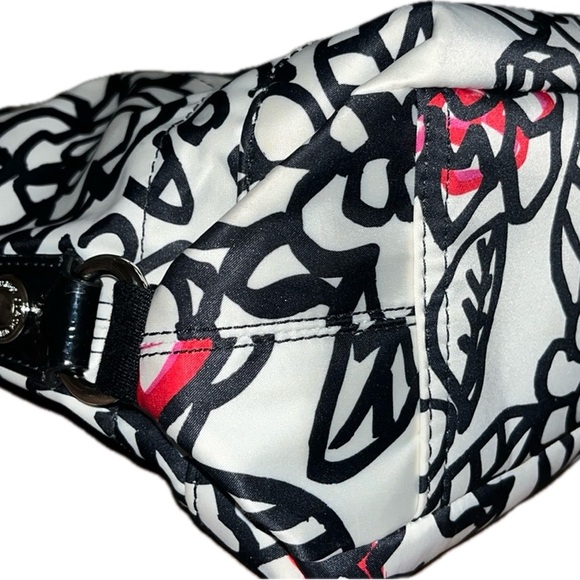 LOOK! Coach Poppy Daisy Graffiti Handbag Coach Poppy Daisy F16583 Purse Tote Bag - Picture 10 of 13